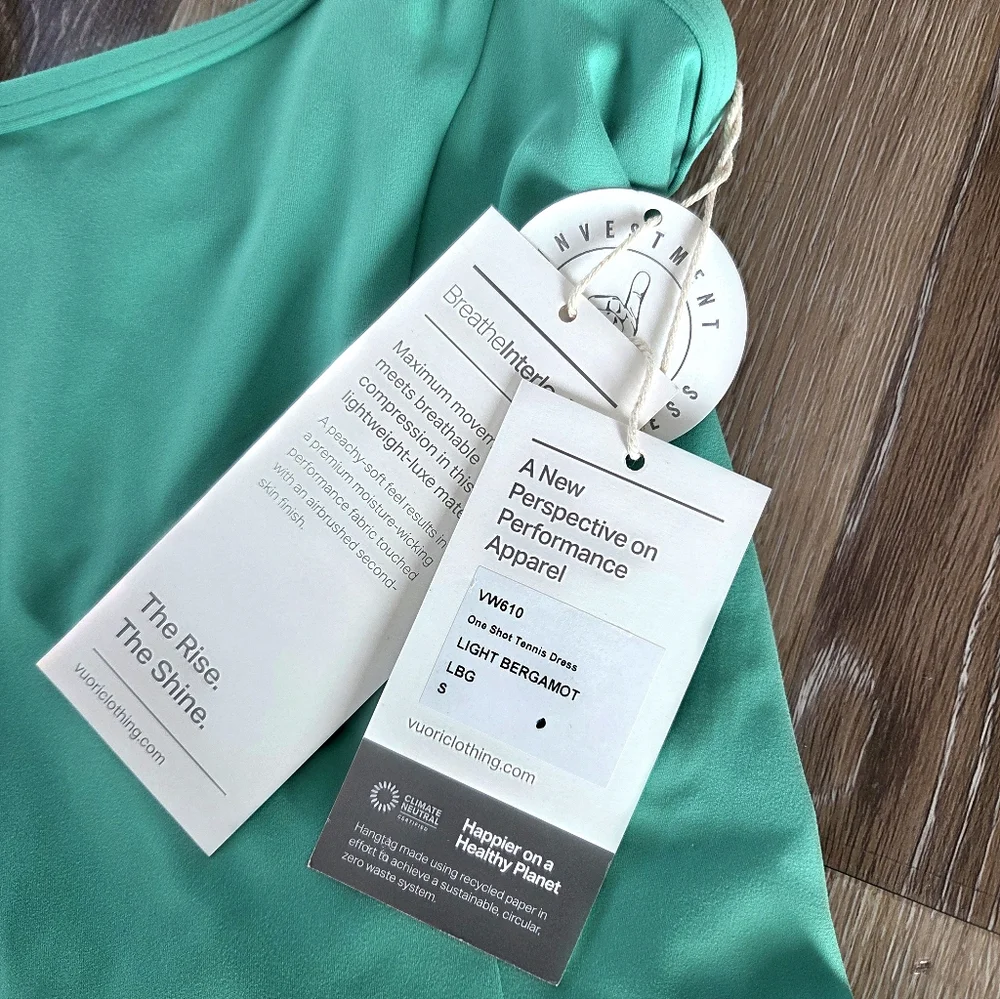 Vuori One Shot Tennis Dress NWT Tennis Prep Casual Performance Wear Athleisure - Picture 6 of 13